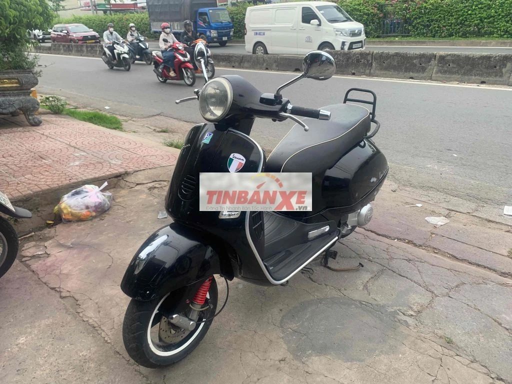 Piaggio Vespa GTS Đen 564.55 km