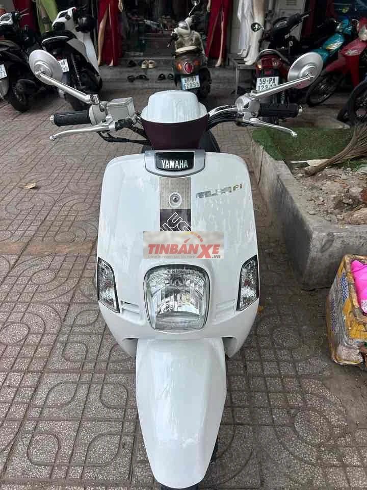 Yamaha Cuxi Trắng Đỏ mận 22000 km