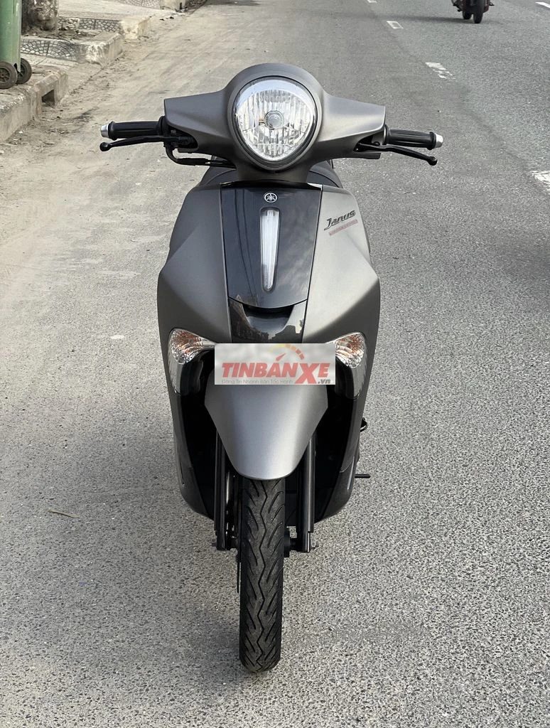 Janus 2019, nữ giáo viên sử dụng từ đầu, chính chủ