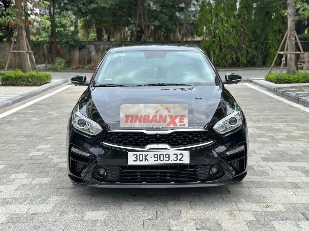 Cần Bán Kia Cerato 2019 1.6 Luxury Đen xe đẹp☎️☎️☎️