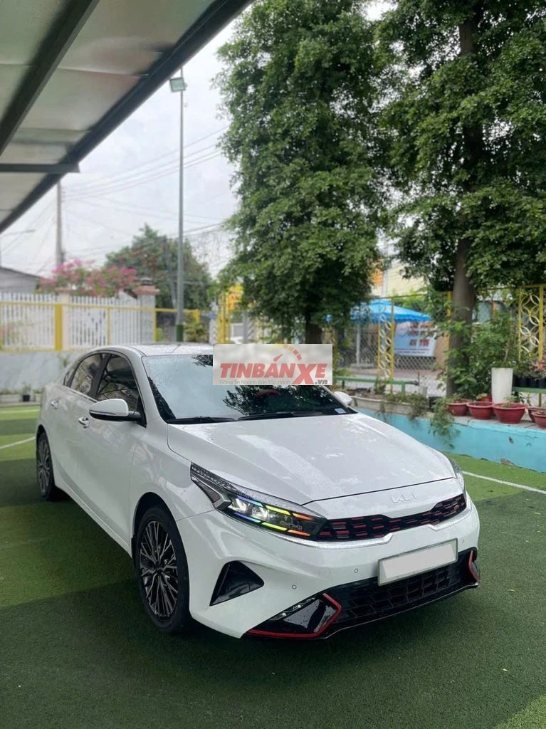 Kia K3 2.0 premium 2024 xe gia đình lướt vay 70%