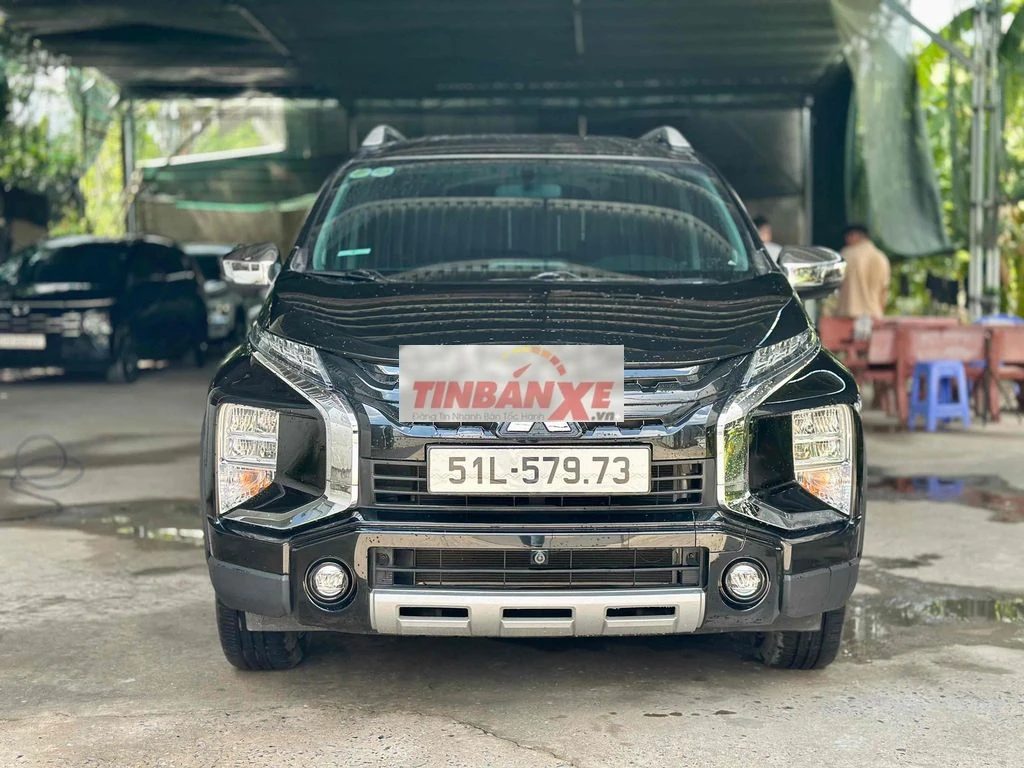 Mitsubishi Xpander Cross 2022 Đen 24000 km