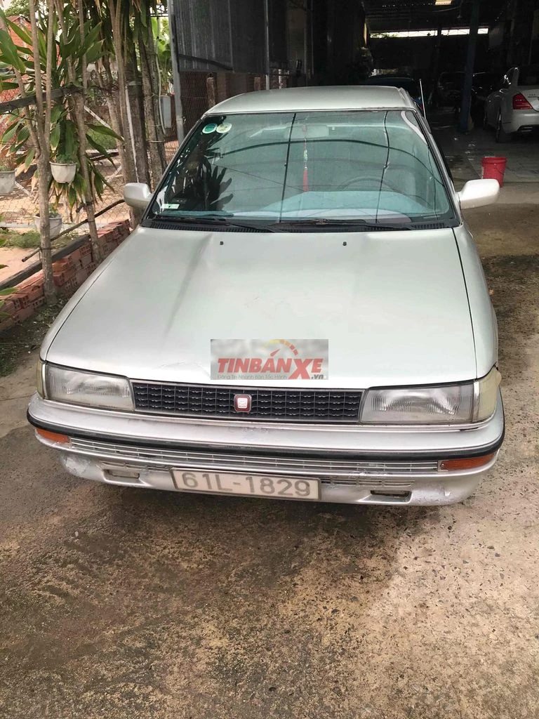 Toyota Corolla AE92 1990 Màu Bạc