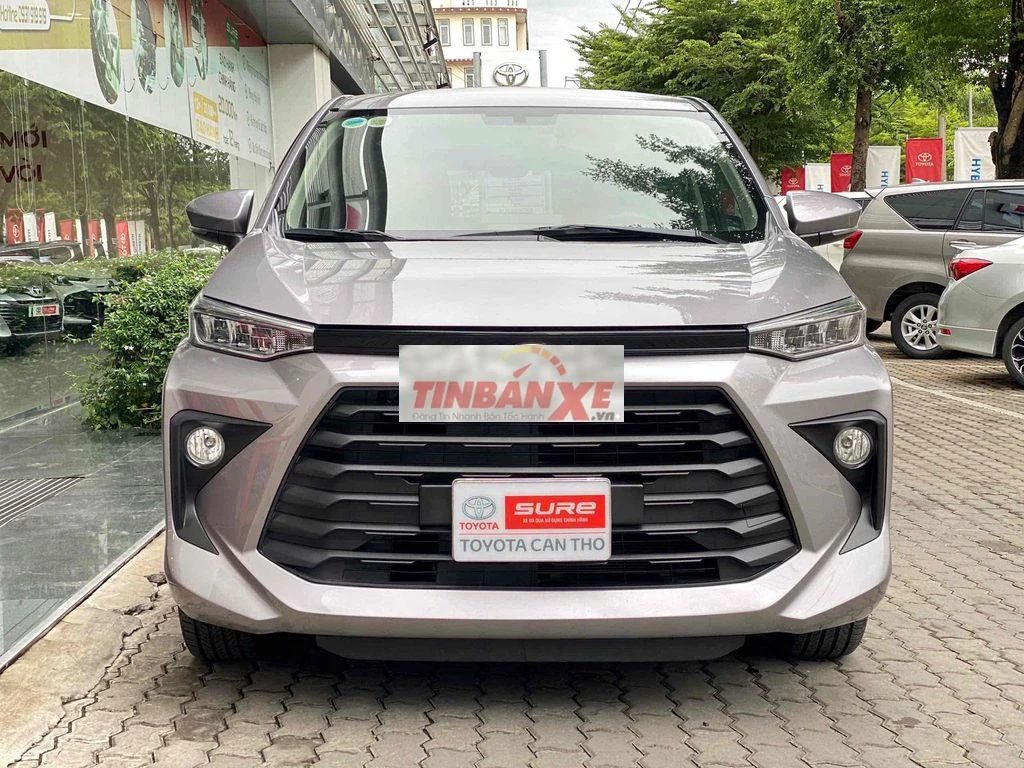 Toyota Avanza Premio 1.5G 2022 Bạc giá rẻ