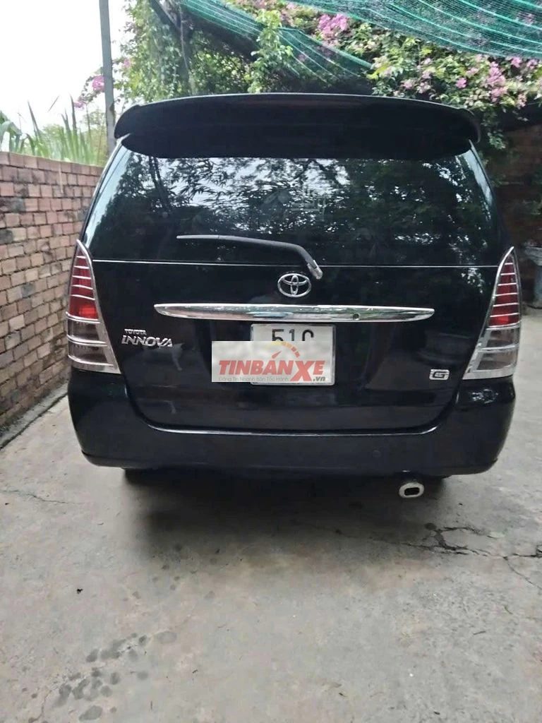 Toyota Innova Đen 7 chỗ 2008 G