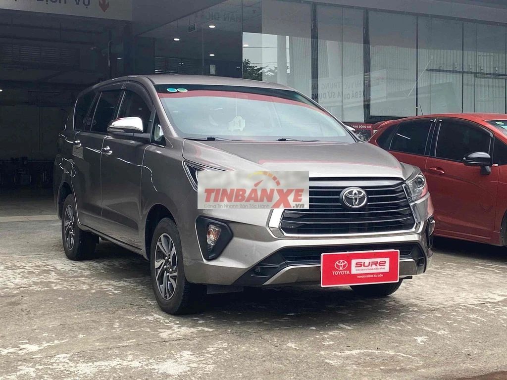Bán Innova G tự động 2022 - Xe đẹp chủ cũ đi kỹ
