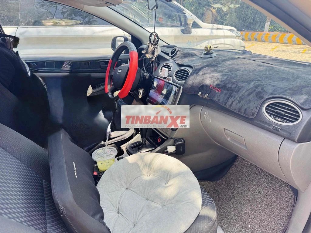 Ford Focus 2009 Vàng cát 9 vạn km
