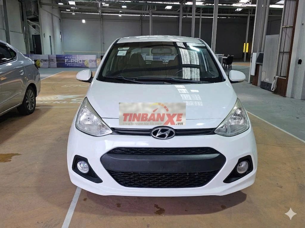 Hyundai i10 2016 1.0MT Trắng 12000 km