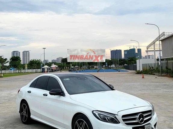 Mercedes-Benz C300 2018 Trắng