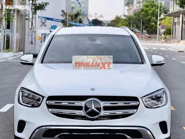 Mercedes GLC200 4Matic Model 2020 - 38000km