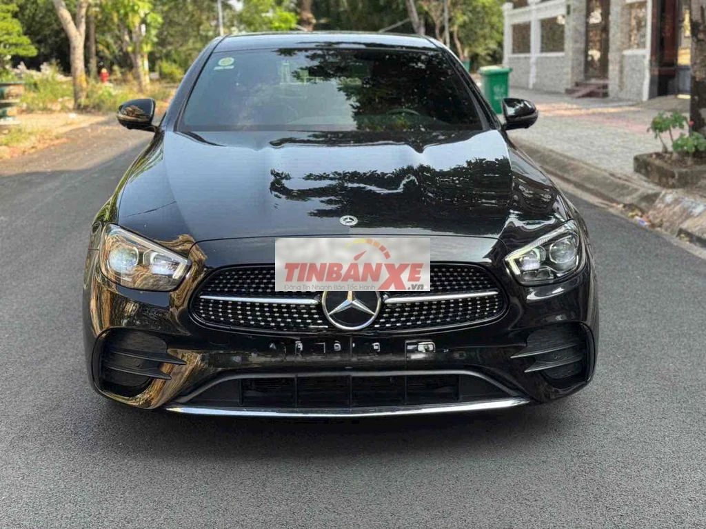 Mercedes-Benz E300 AMG 2021 Đen