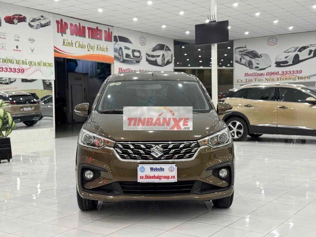 Suzuki Ertiga ĐK 2023 1.5AT Hybrid nhập khẩu 1 chủ