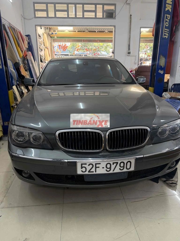 BMW 760li 2006 97000 km