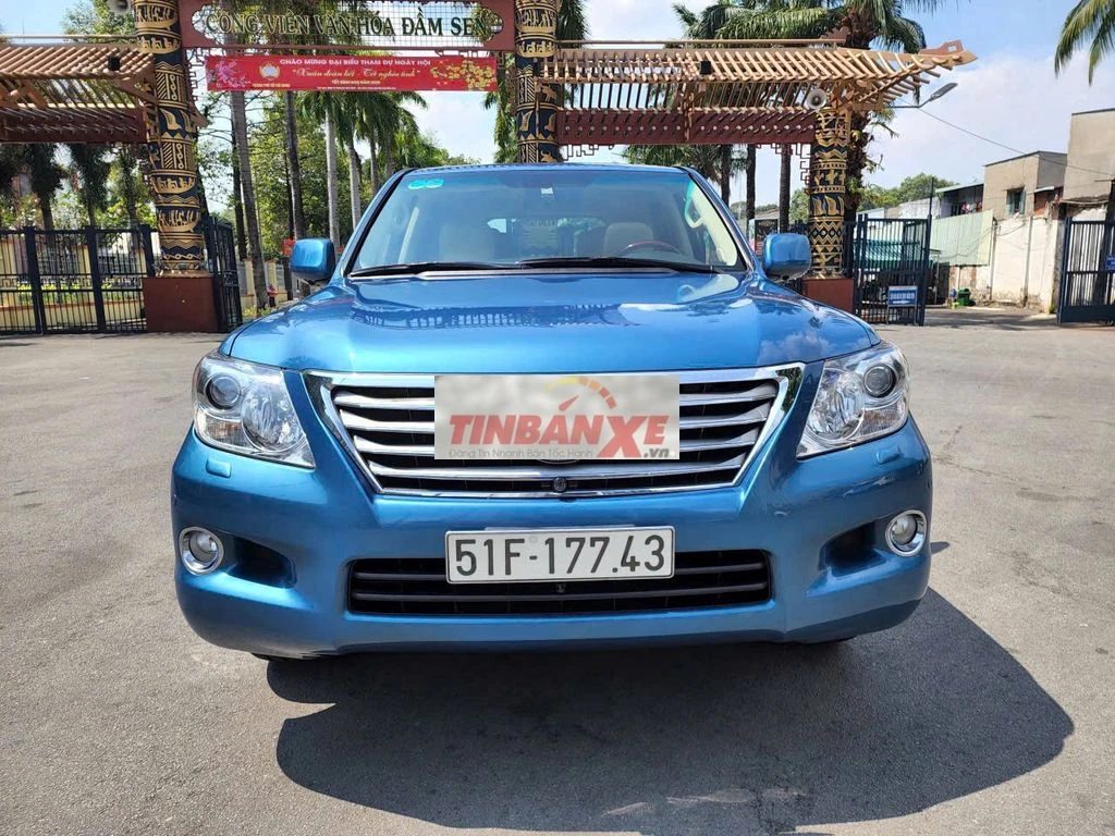 Lexus LX 570 2009 Xanh