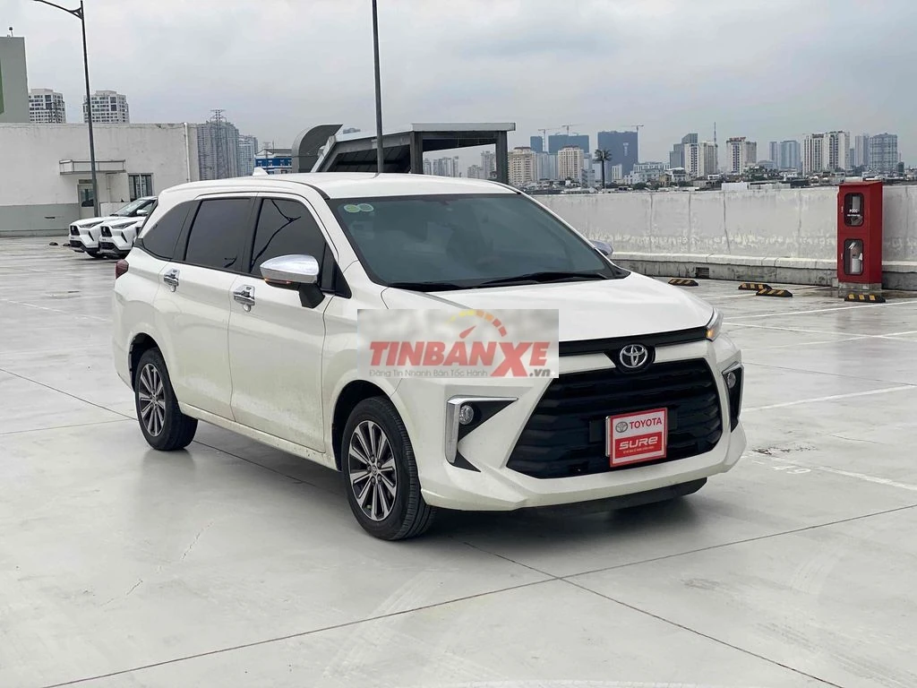 Toyota Avanza Premio 2022 1.5 CVT Trắng