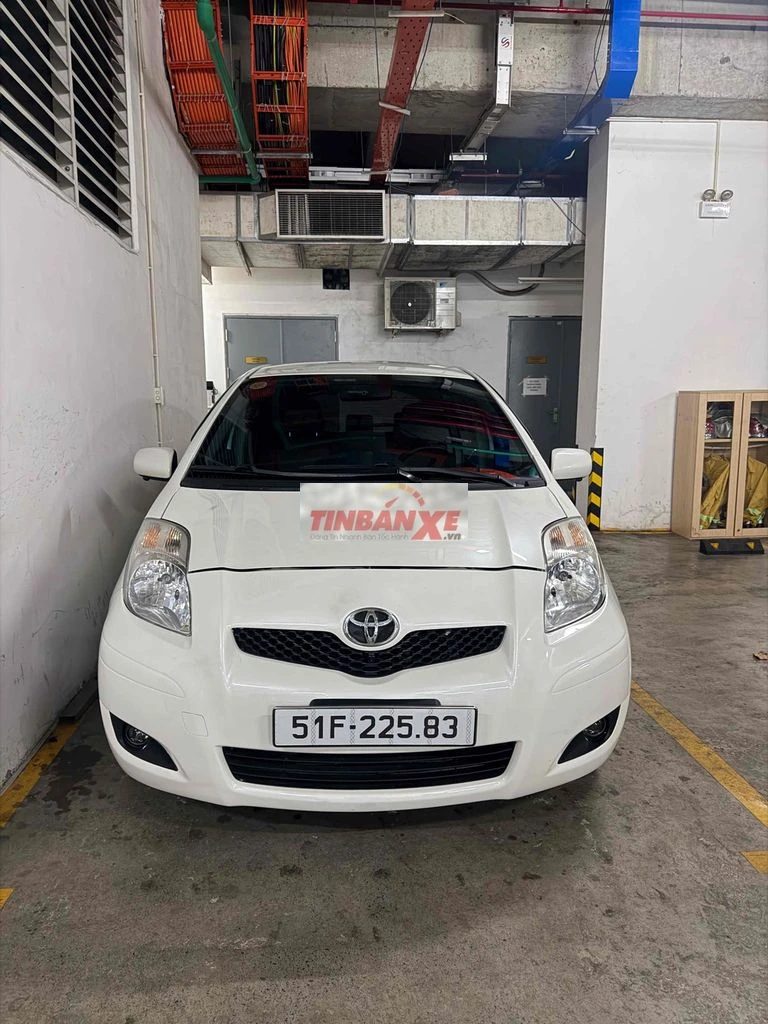 Toyota Yaris 2010 -