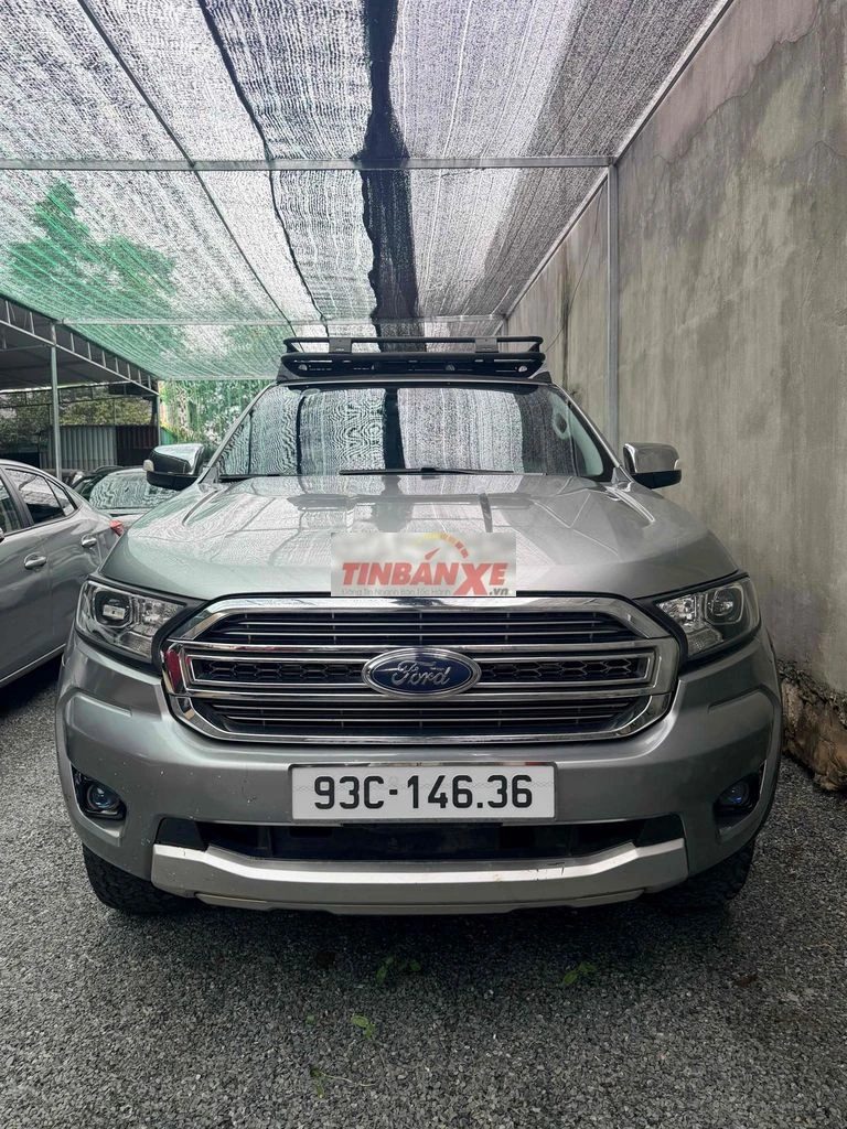 Ford Ranger XLT 2021 Xám 9 vạn