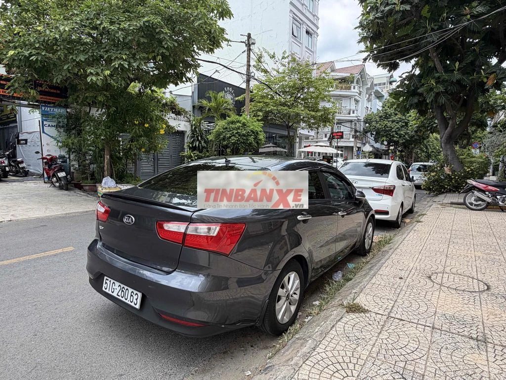 Kia Rio 2016 Xám Tự động