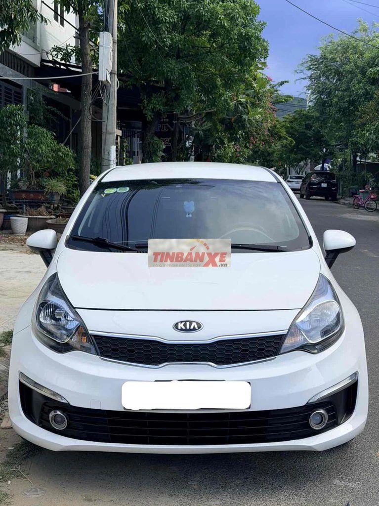 Kia Rio 2015 Trắng Số sàn