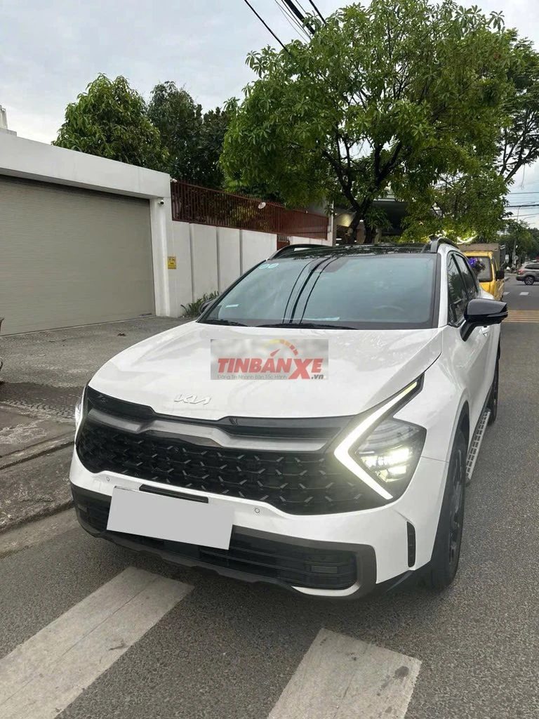 Cần bán xe Kia Sportage dầu X-Line 2023 trắng