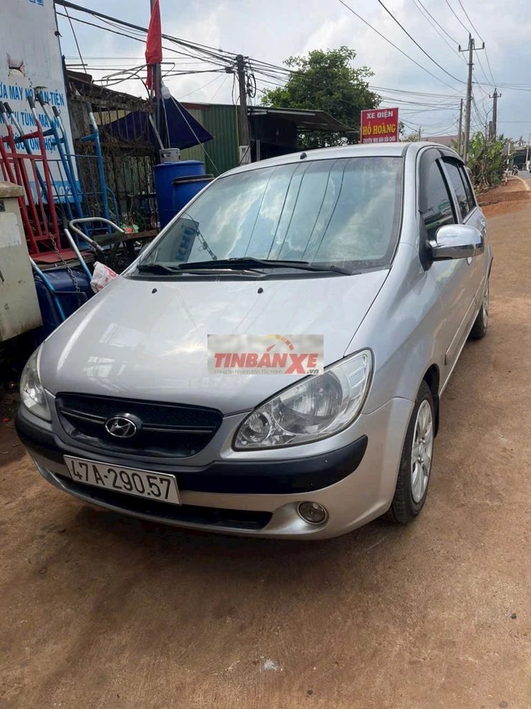 Hyundai Getz Hatchback 5 cửa Bạc