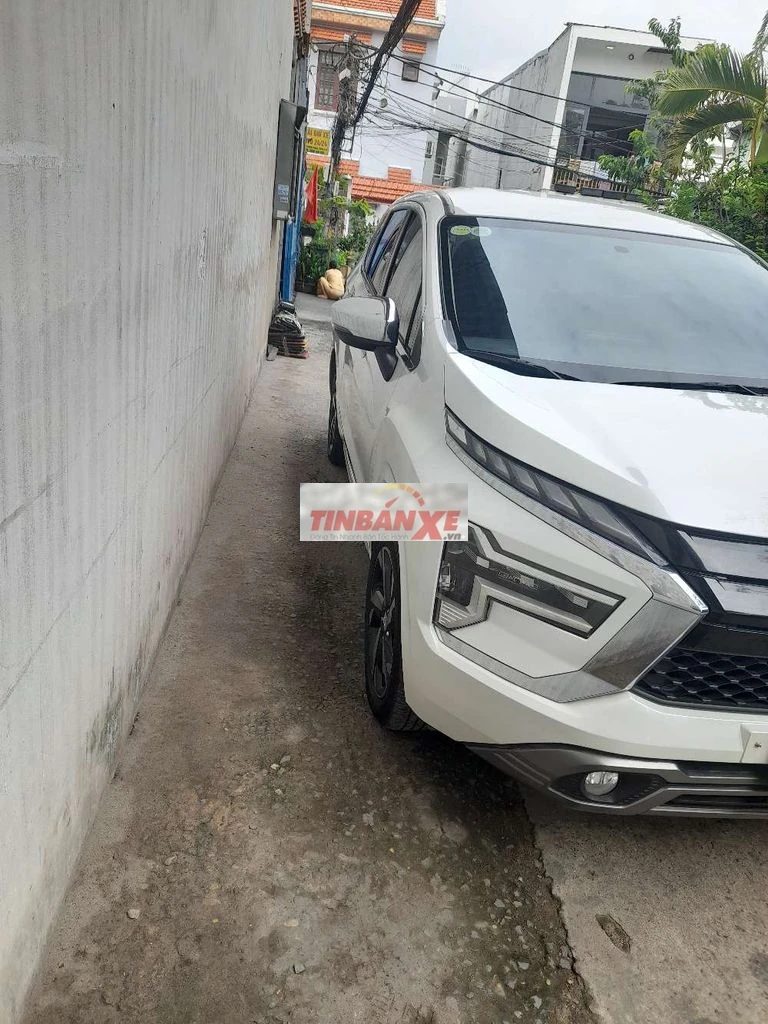Mitsubishi Xpander AT Premium 2022