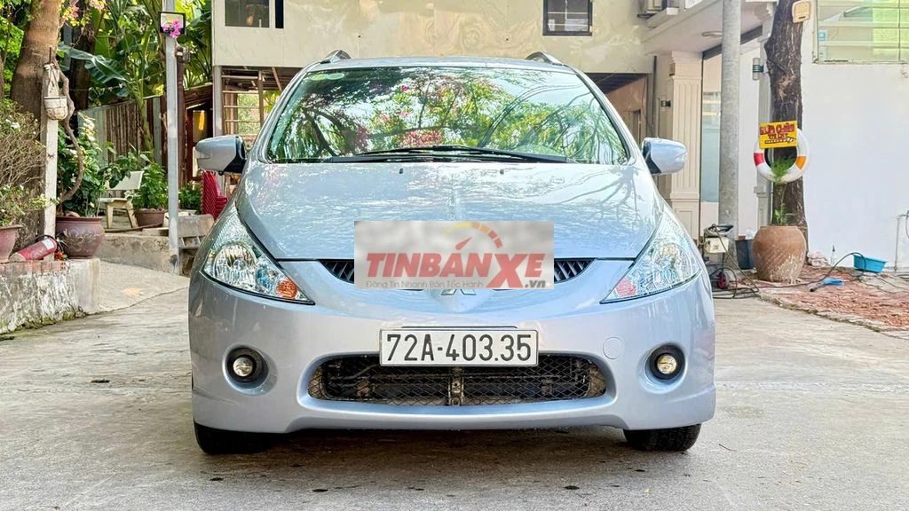Mitsubishi Grandis 2009 Bạc