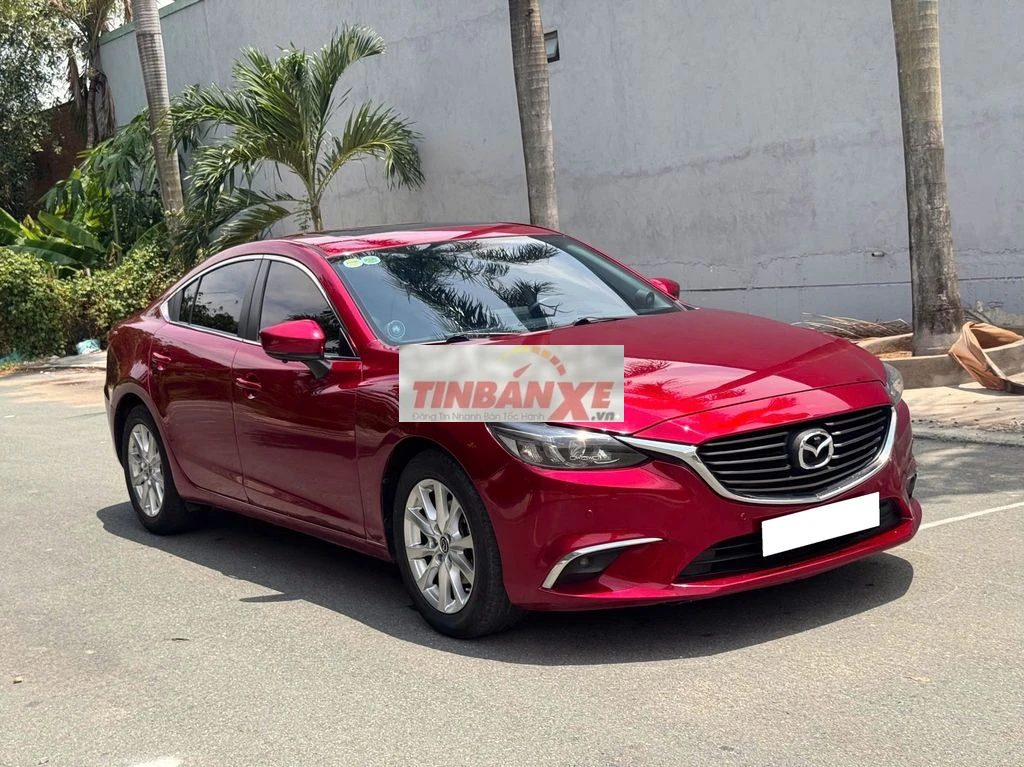 Mazda 6 model 2020 số tự động màu đỏ rất đẹp