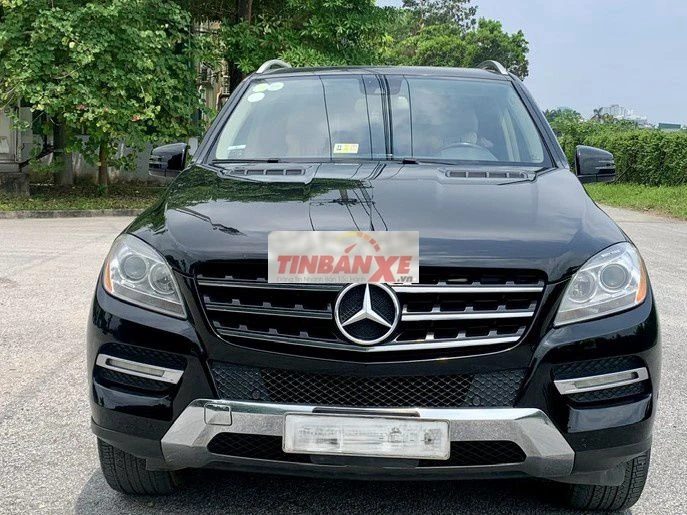 Mercedes-Benz ML350 Đen