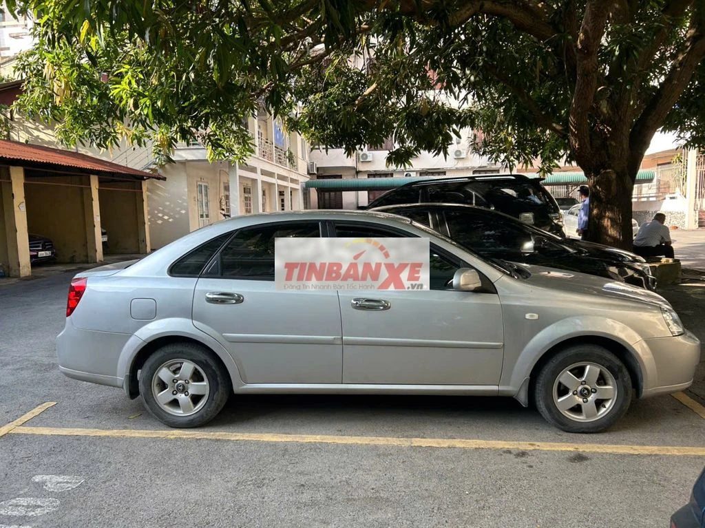 Chevrolet Lacetti 2010 Bạc
