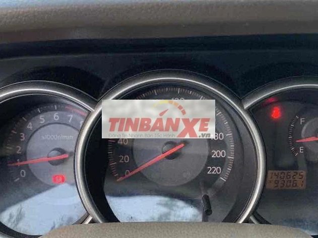 Nissan Tiida 1.6 Số sàn màu bạc chính chủ