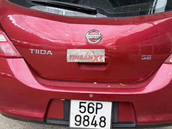 Nissan Tiida 2008 - 140000 km