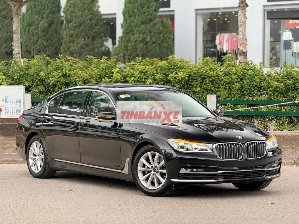 BMW 730i 2016 đen