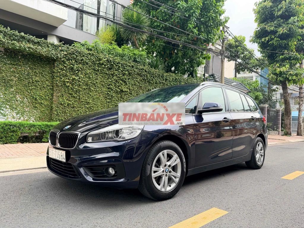 BMW 218i Gran Tourer Turbo 7 chỗ nhập khẩu 2016