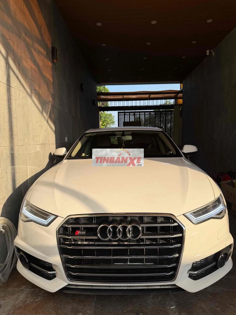 Audi A6 Trắng