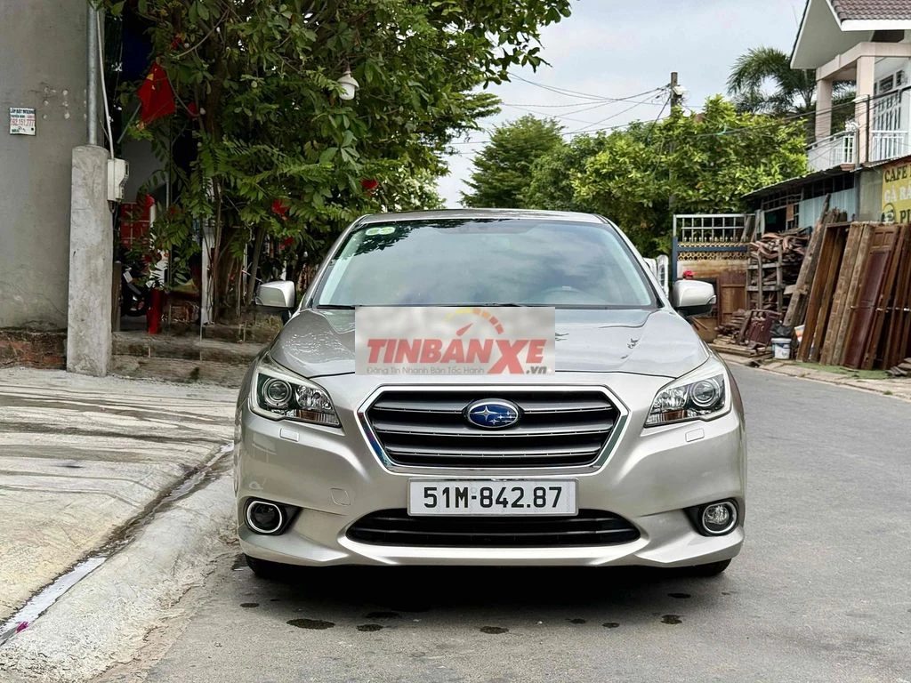 Subaru Legacy 2015 2.5i-S - đẹp hiếm