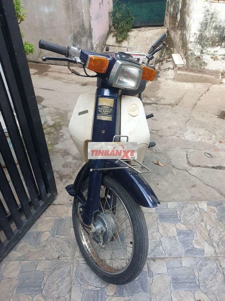Honda Cub 82 tum