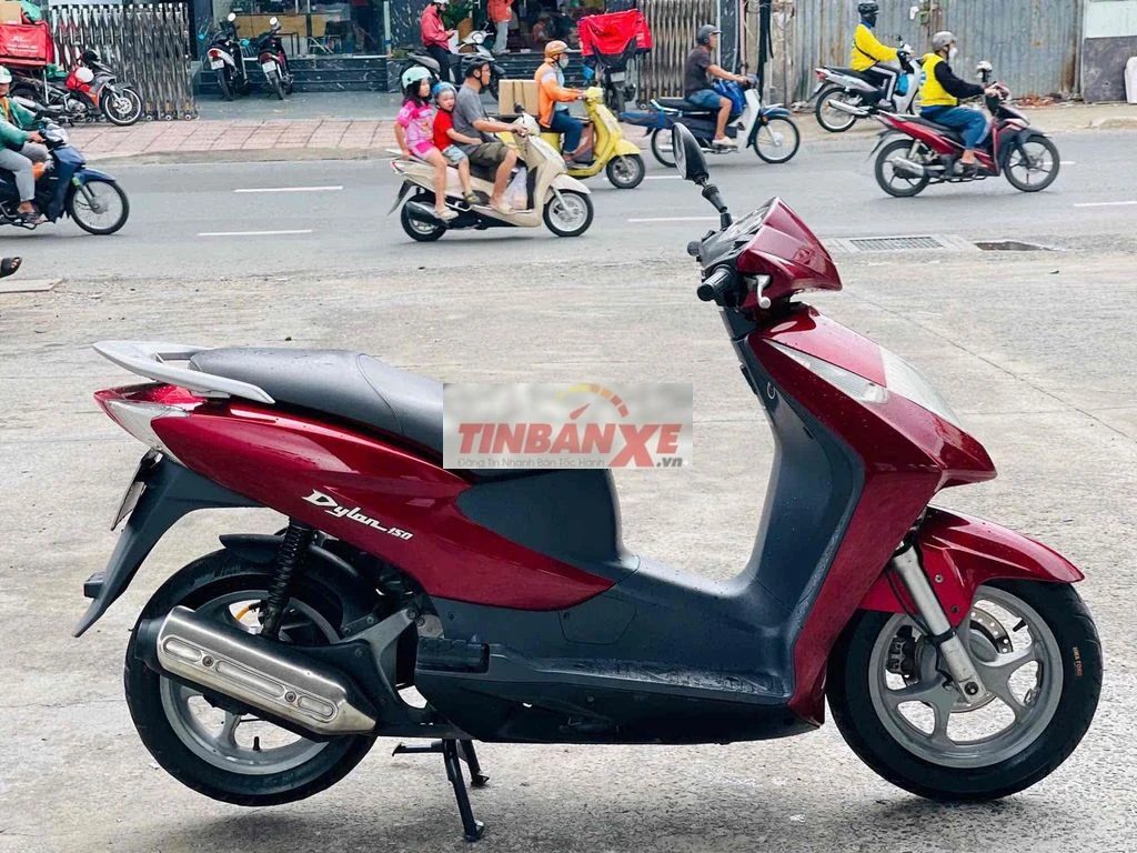 Honda Dylan 2005 màu Đỏ