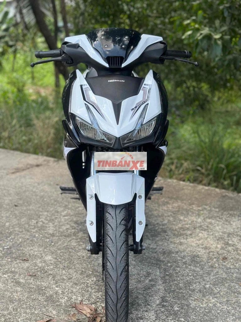 Honda Winner X v2 Trắng đen Đã sử dụng
