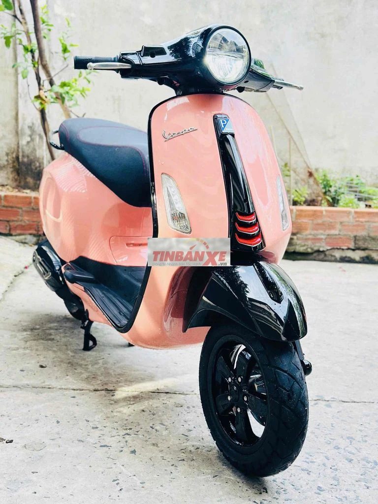 Piaggio Vespa Primavera 2015 150cc Hồng