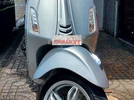 Piaggio Primavera ABS IGET 2021 Bạc