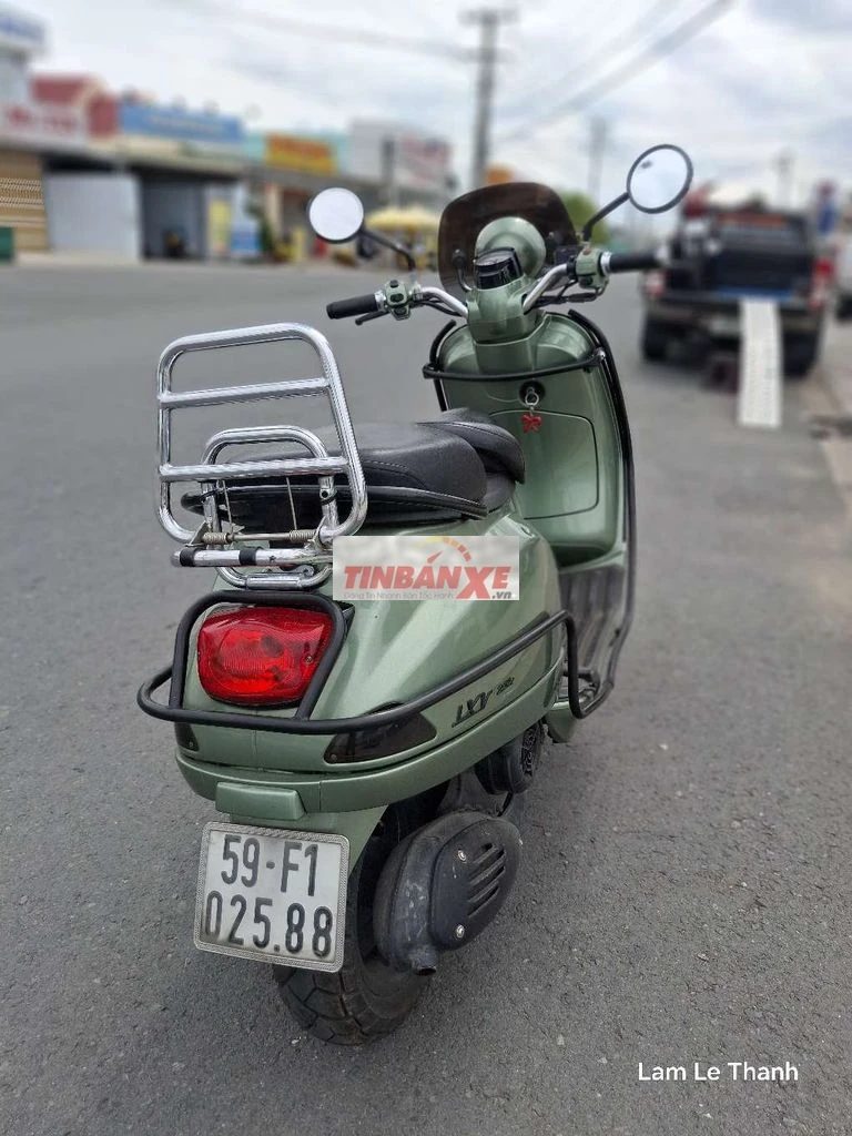Piaggio Vespa LXV 125ie