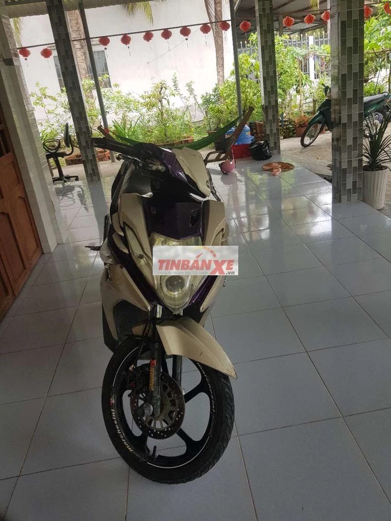 Xe máy Now 5 Fi Trắng tím