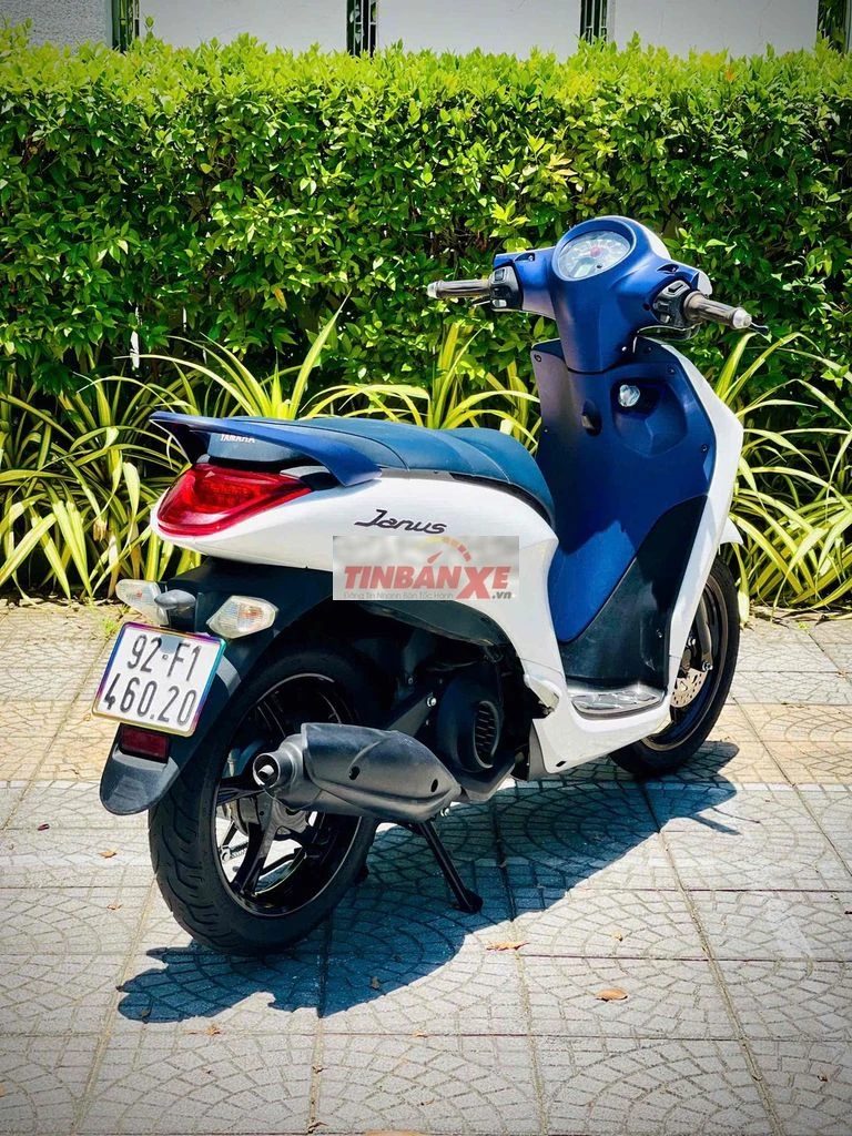 Yamaha Janus 2019 Bản kỷ niệm Trắng Xanh