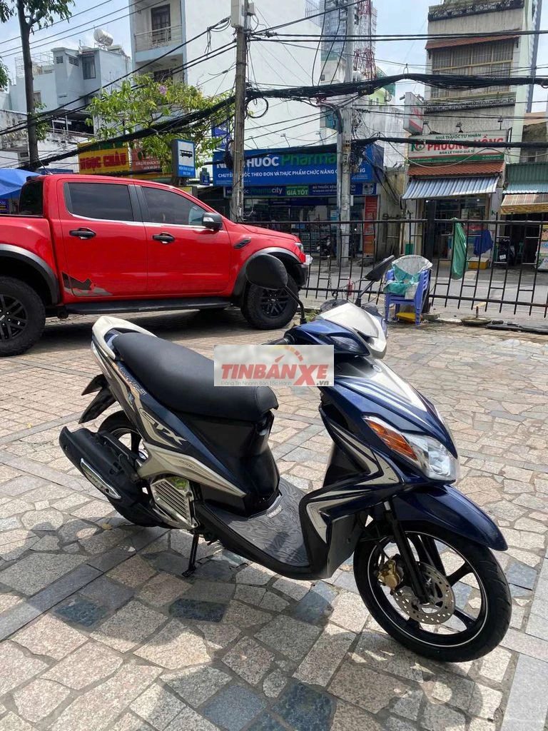 Yamaha Luvias GTX nguyên gin