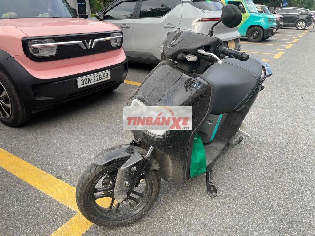 Xe máy điện Yamaha Neos 2025 Đen