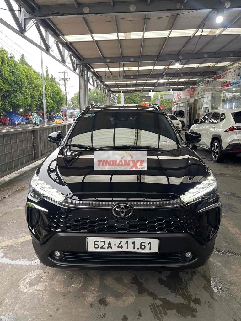 Toyota Corolla Cross 1.8V 2024 / giá thương lượng