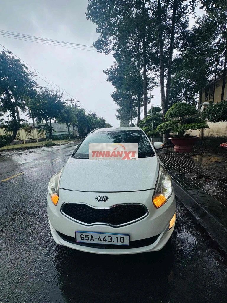 Kia Rondo gat 2016