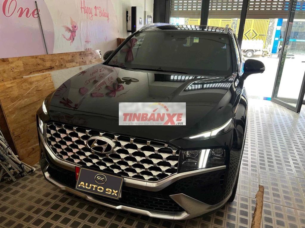 Hyundai Santafe 2021 Xăng 16.000 km Đen