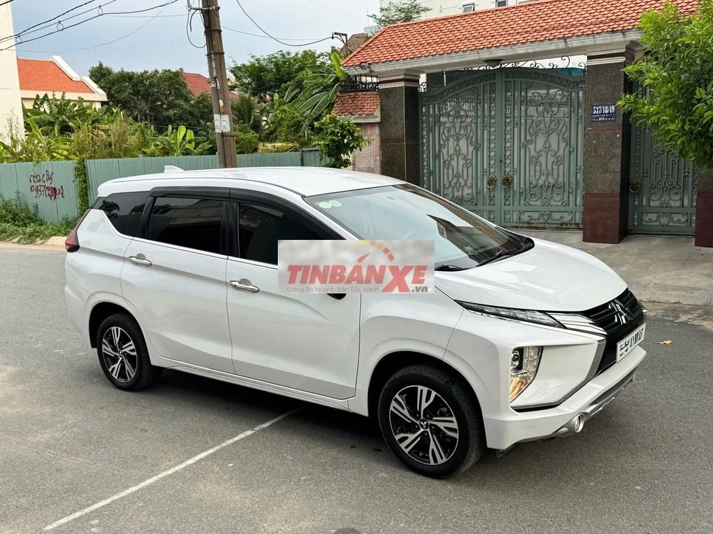 Mitsubishi Xpander AT 2021 Trắng